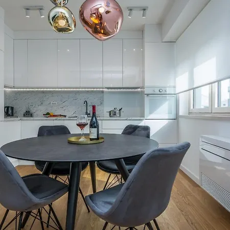 公寓 Apartment Stura 扎达尔