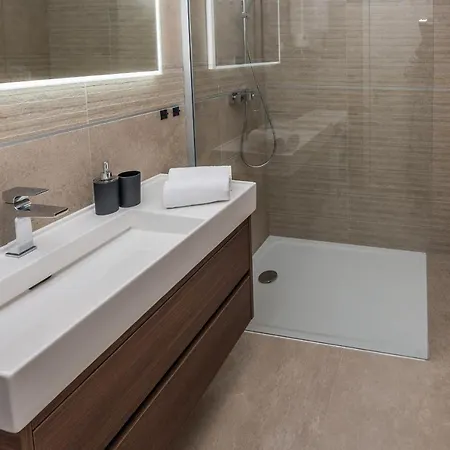 Apartment Stura 扎达尔